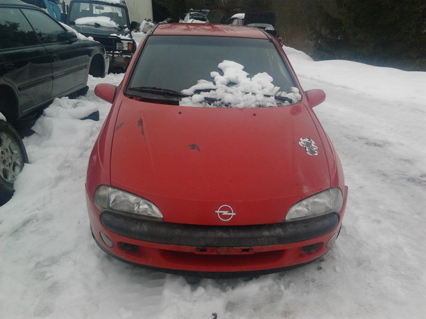 Used Car Parts Opel TIGRA 1997 1.4 Mechanical Coupe 4/5 d. Red 2013-2-10